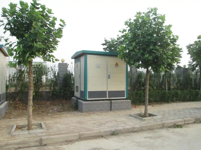 灵台1000KVA欧式箱式变压器